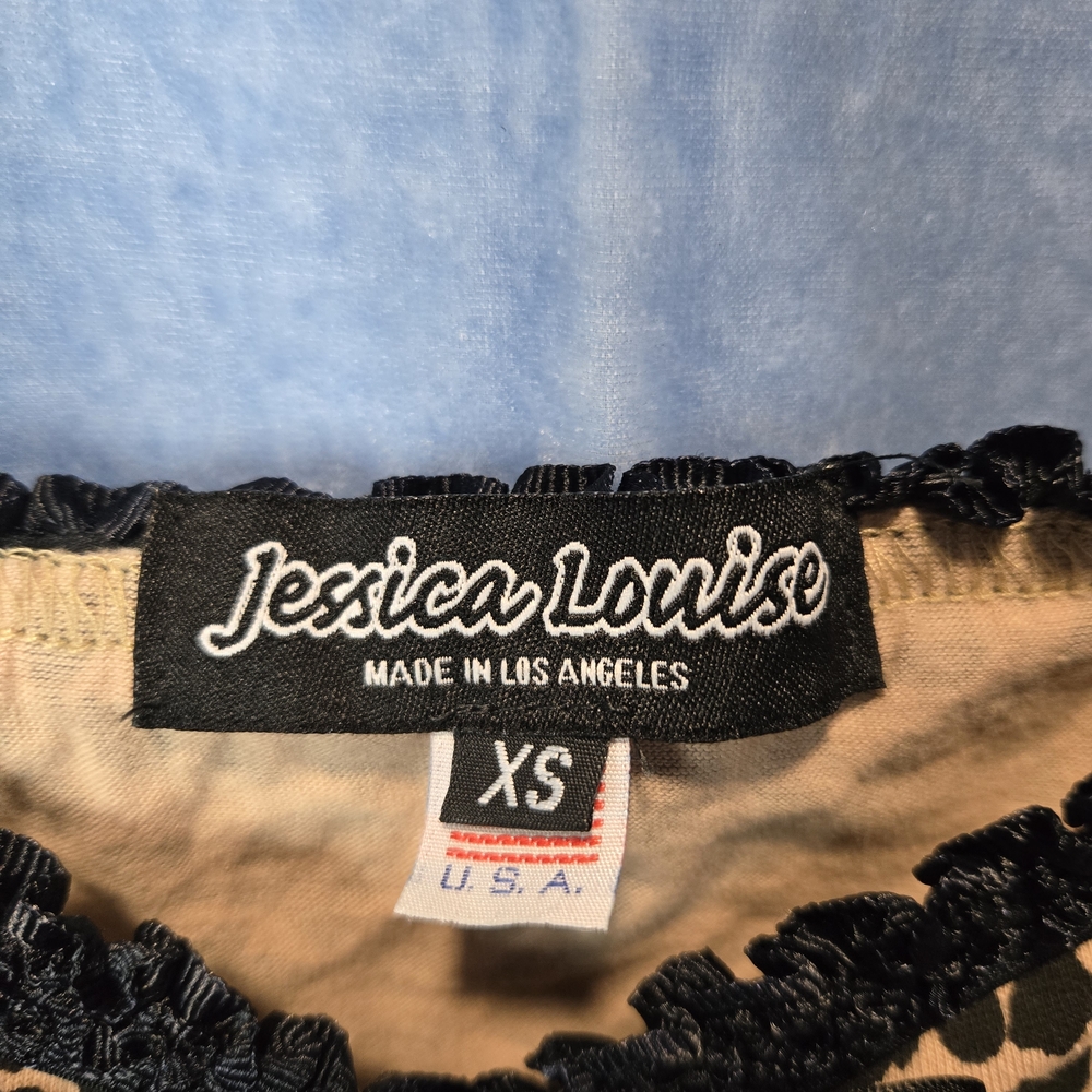 Leopard Print Women's Top with Black Accents - Picture 3 of 6
